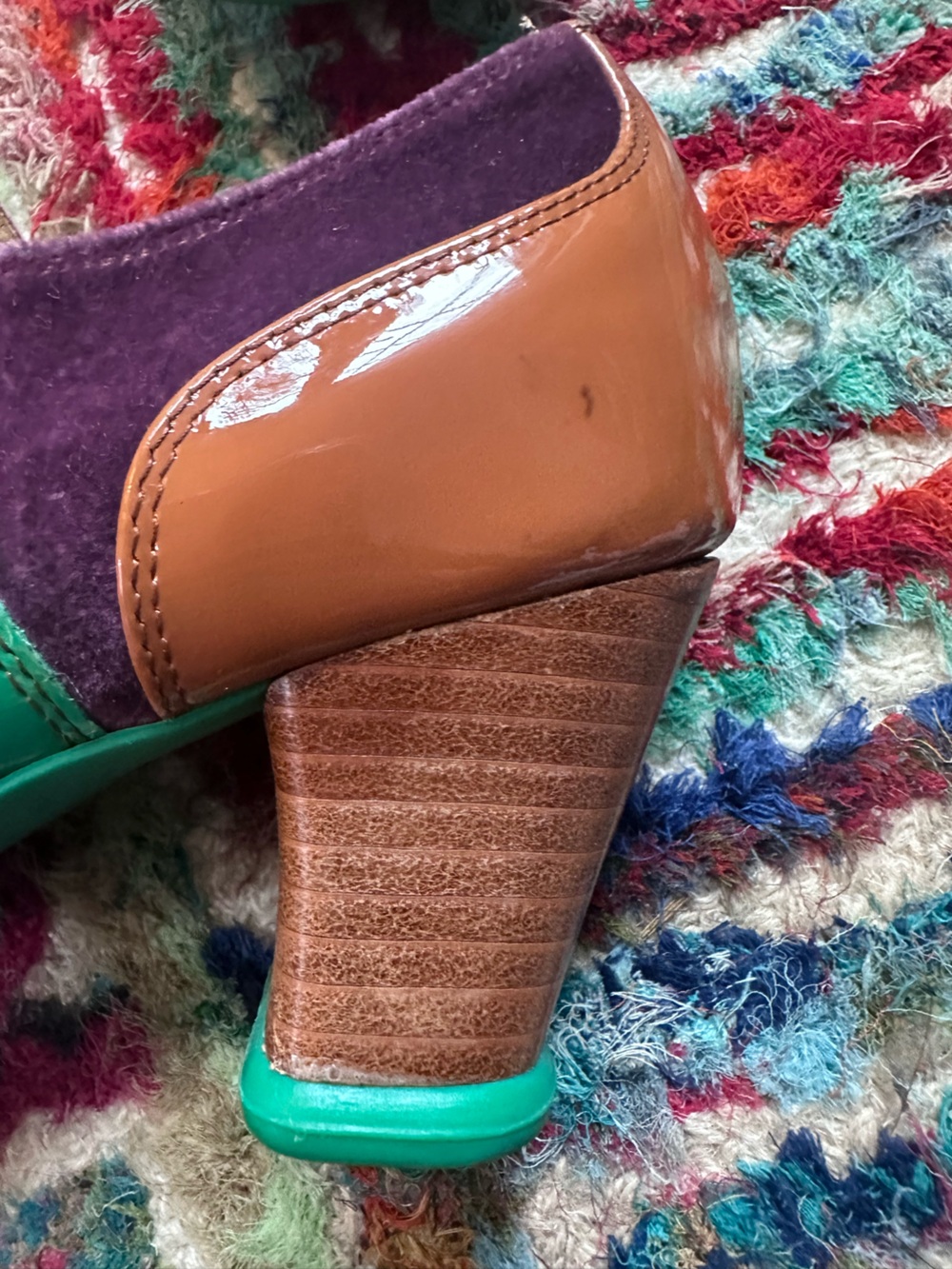Fluevog NEARLY NEW Operetta Sandrine gold/green patent/velvet lace-up-8 (fit 7.5 - Picture 11 of 15